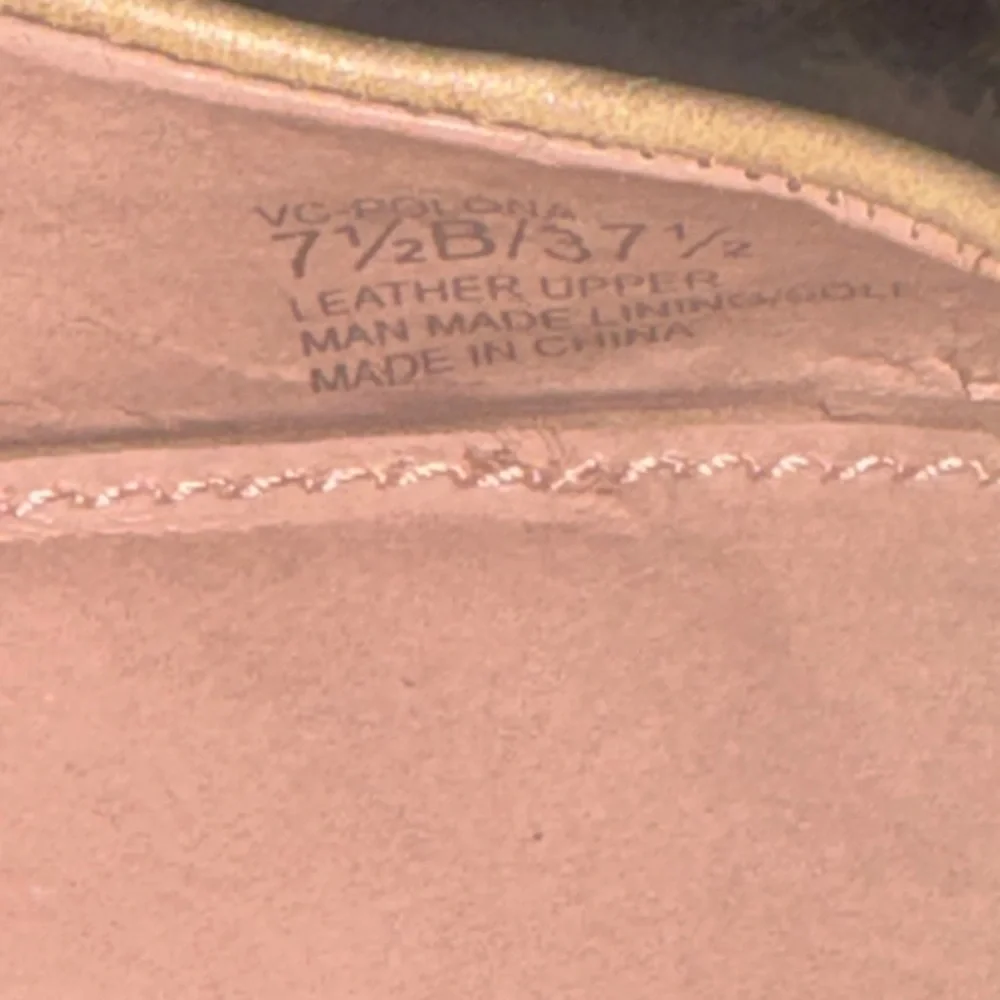 “SOLD” Vince Camuto Polona Leather Peep-Toe Giraffe Print Heels - Size 7.5B - Picture 8 of 9
